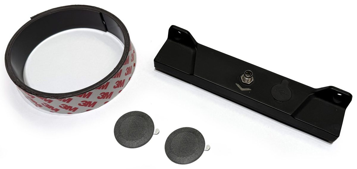 Naviq evaluation kit: MTS160 magnetic guide sensor, one metre of 25 mm magnetic tape and two point markers